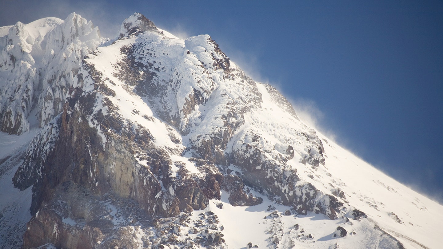 Oregon Climber Airlifted After 600-Foot Fall on Mount Hood