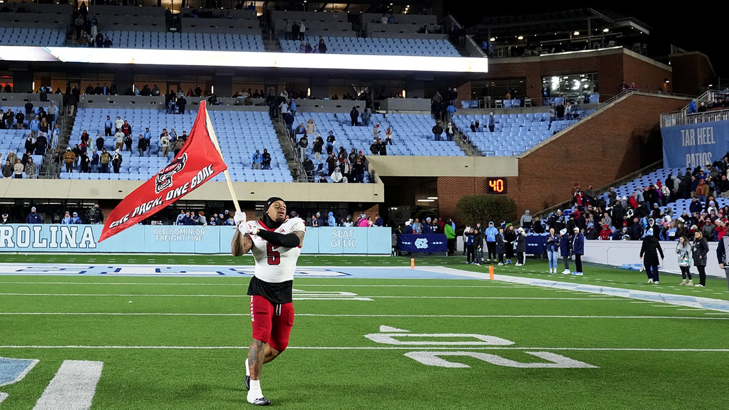 wolfpack flag