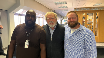 American Airlines passenger who helped restrain unruly traveler says situation was 'fight or flight' - Fox News