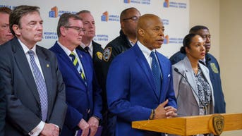 New York City police officer shot by career criminal on lifetime parole: 'Brazen, dangerous' - Fox News