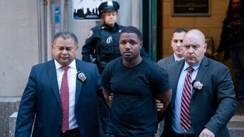 Man arrested in NYC strangulation death of woman found outside Times Square hotel - Fox News