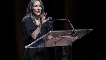 Patricia Heaton calls on Christians to fight against antisemitism, October 7 'denialism,' at awards show - Fox News