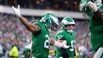 Eagles' Saquon Barkley stuns NFL fans with backward hurdle over Jaguars defender - Fox News