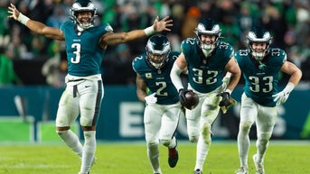 Eagles defeat Commanders in pivotal divisional game with 4th quarter surge - Fox News