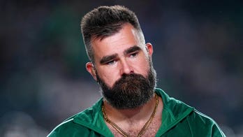 Jason Kelce berated by angry fan in California over autograph signing