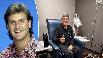 Dave Coulier, estrella de "Full House", se somete a quimioterapia en su lucha contra un cáncer "muy agresivo