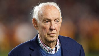 John Robinson, USC football and Rams coaching great, dead at 89