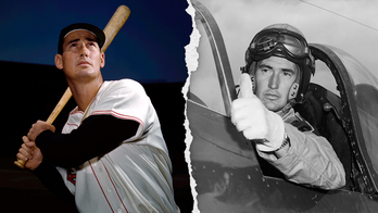 Veterans Day spotlight: America's greatest athletes that traded the ballpark for the battlefield