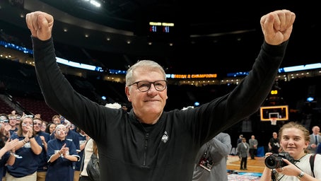 Legendary UConn coach Geno Auriemma sets NCAA all-time wins record