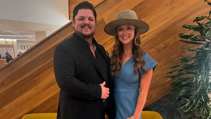 Country music stars host concert for Hurricane Helene relief