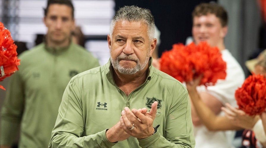 Auburn's Bruce Pearl talks plane fight