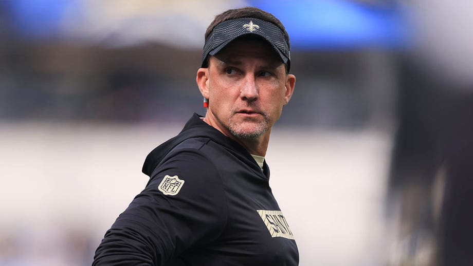 Saints fire head coach Dennis Allen after stunning loss to Panthers