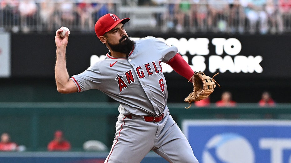 Angels GM puts $245M star on notice ahead of 2025 season