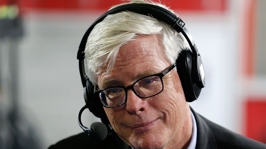 Longtime Washington Post columnist Hugh Hewitt quits newspaper