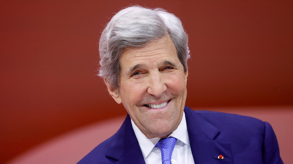 Kerry suggests Africans without electricity must pick ‘the right kinds of electricity’