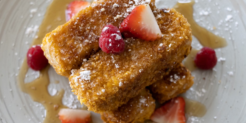 French toast sticks made by chef's family for your family: Try the recipe