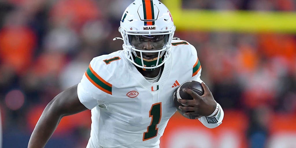 Miami's Cam Ward upset with latest College Football Playoff ranking: 'I really doubt they watch tape'