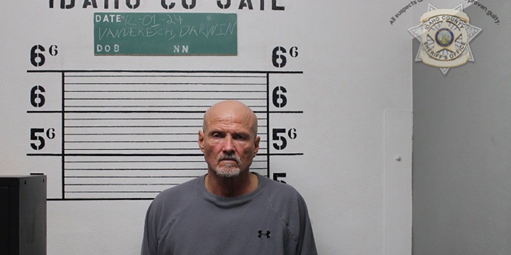 Father of ex-Cowboys star Leighton Vander Esch arrested for attempted strangulation, police say