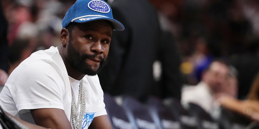 Floyd Mayweather addresses ‘rumors’ he was punched in attack by angry mob in London over Israel support