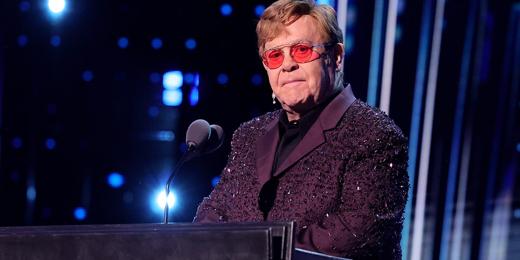 Elton John's vision loss: How an eye infection can cause blindness