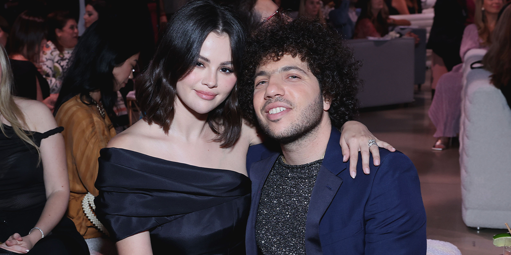 Selena Gomez anuncia noivado com o produtor musical Benny Blanco - slot