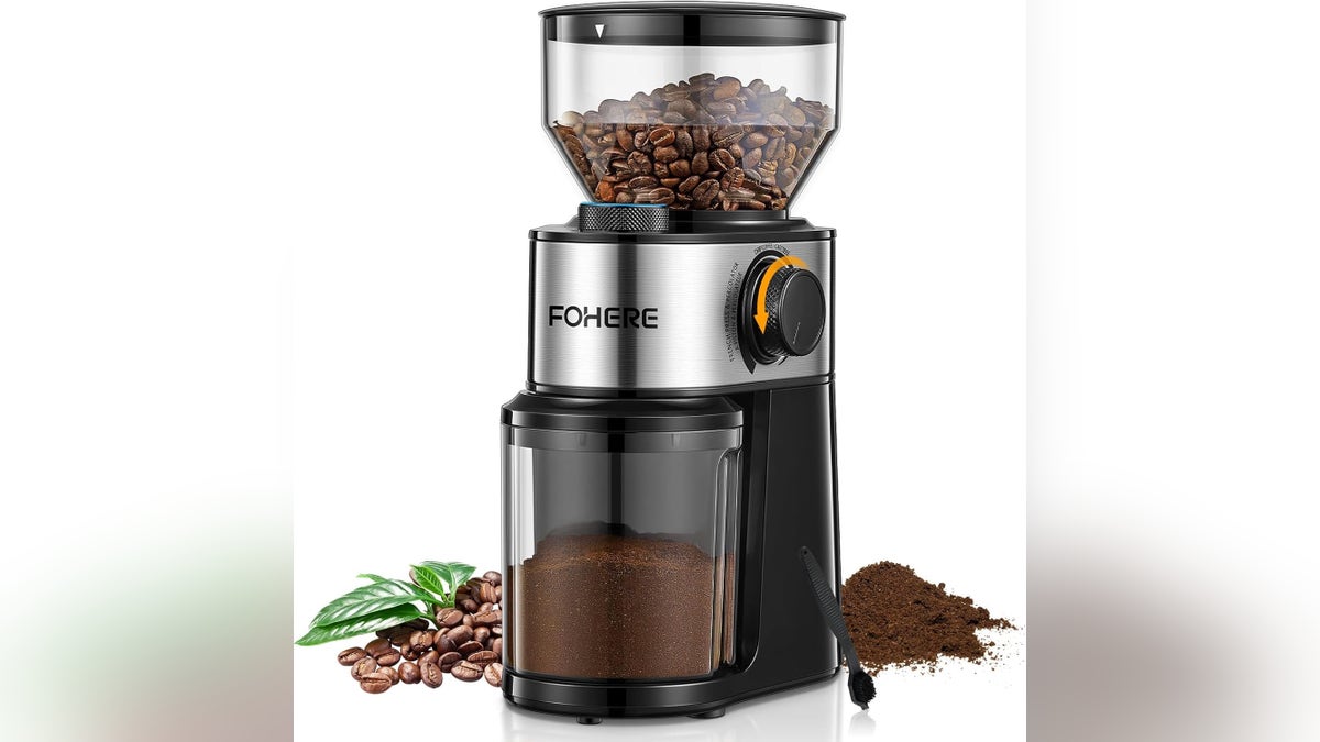 This burr style coffee grinder elevates the brewing experience. 