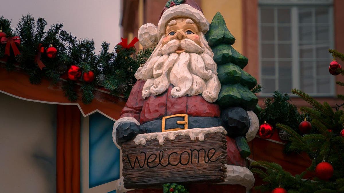 Protect decorations 4