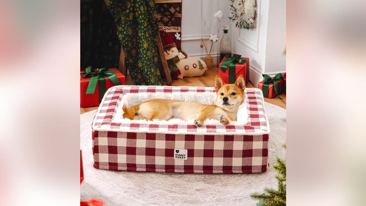 Your dog will love this quiet, easy-to-clean bed.