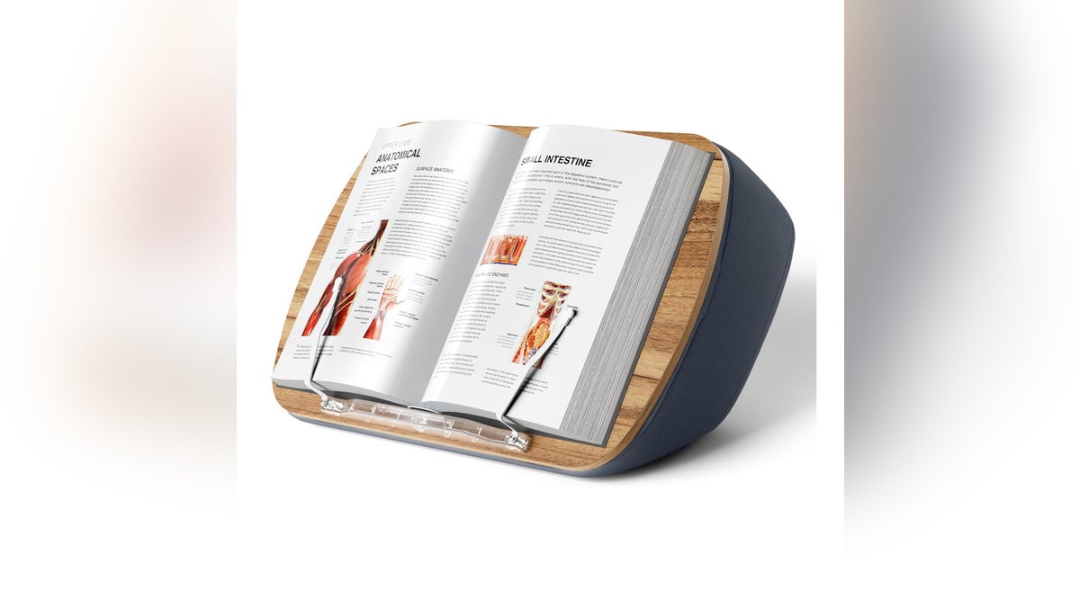 Reading gets comfier with a good book easel.?
