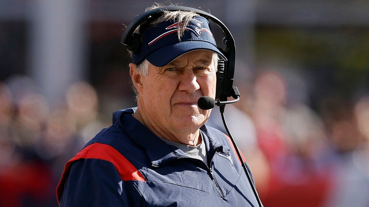 UNC ‘on Board’ To Have Bill Belichick Become Next Head Coach, Still ...