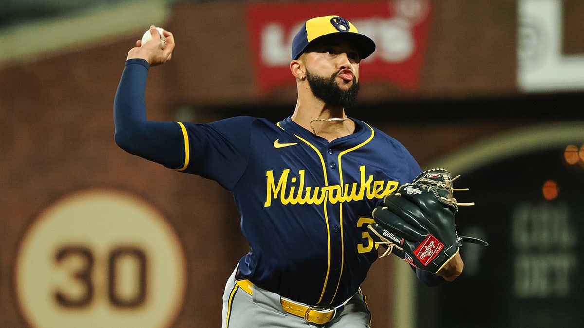 Yankees Acquire All-Star Closer Devin Williams From Brewers After Juan ...