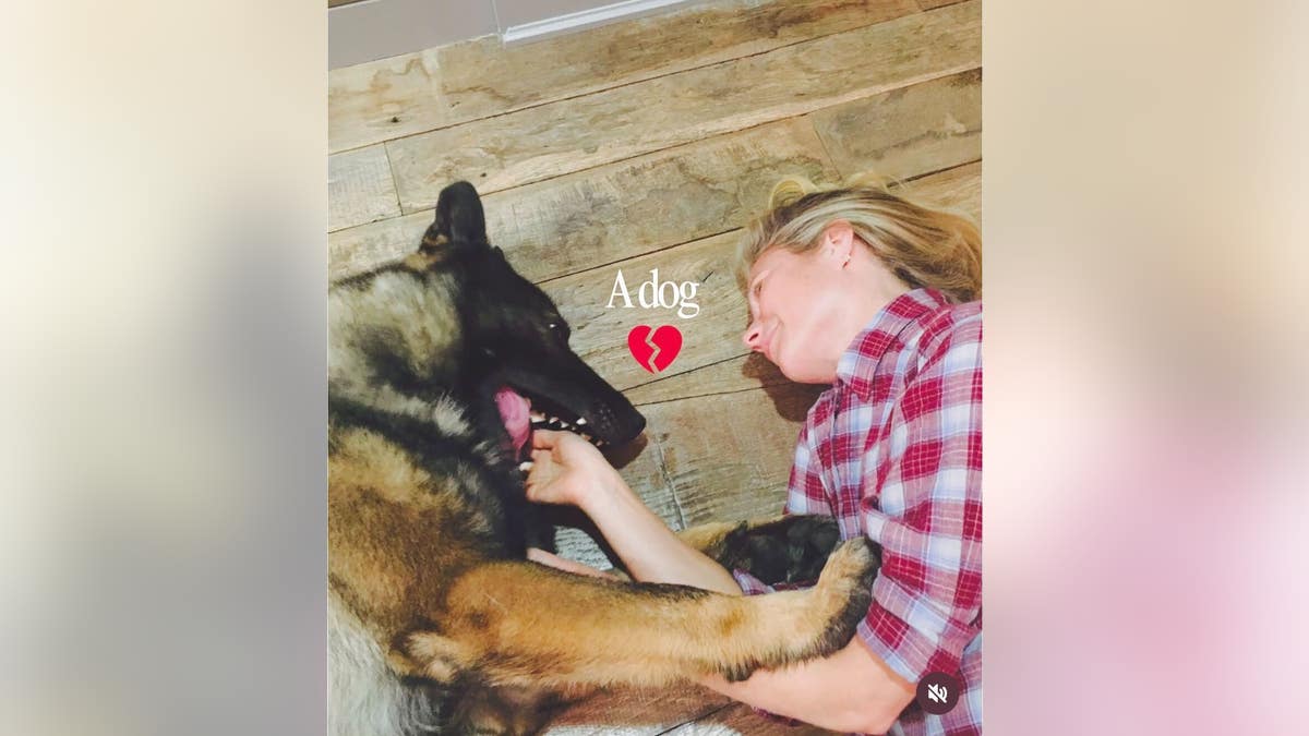 Gwyneth Paltrow with her dog