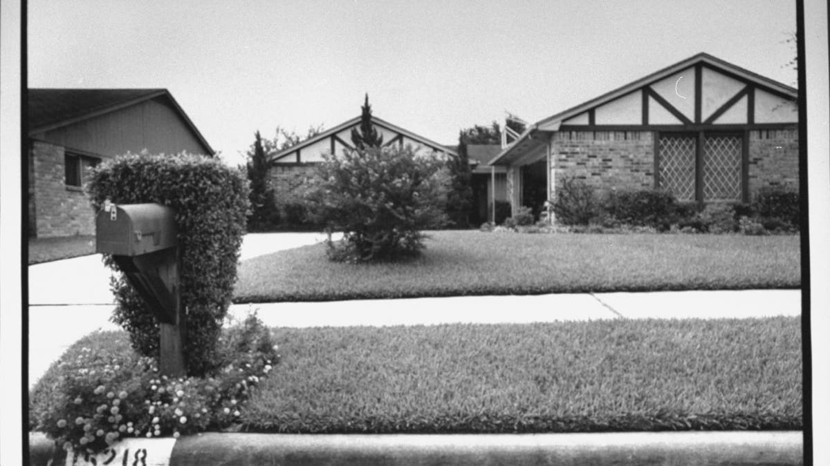 Wanda Holloways house.