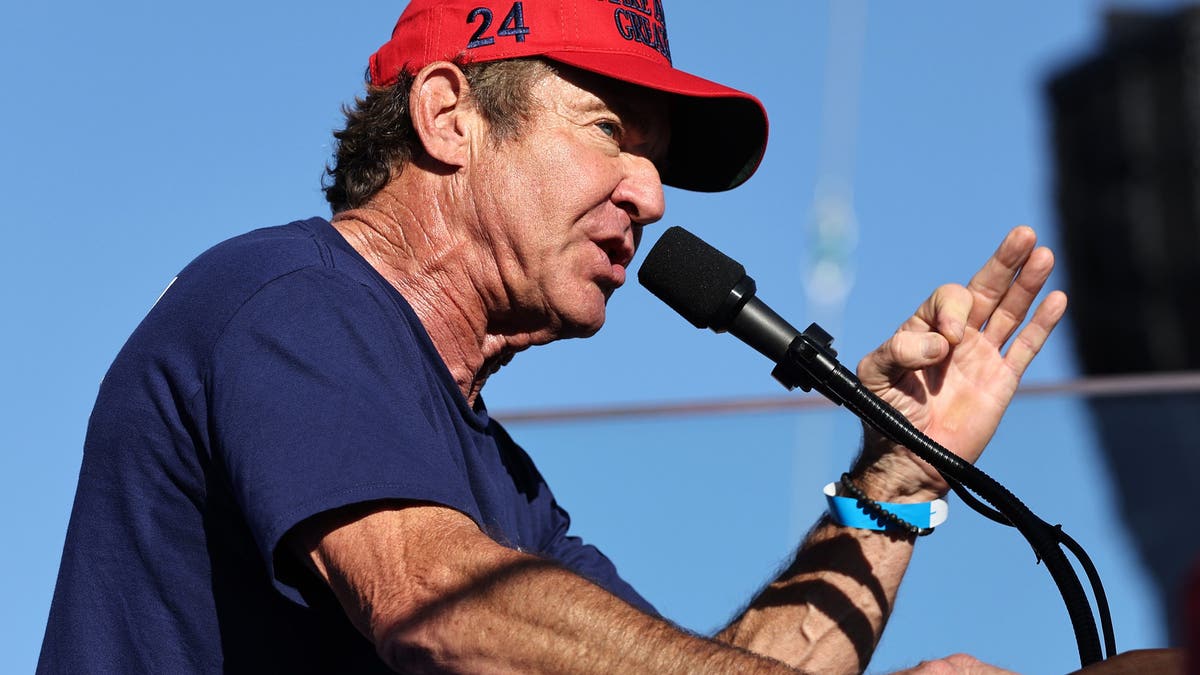 Dennis Quaid