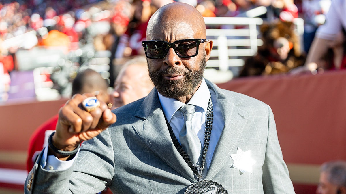 Jerry Rice at Bears-49ers