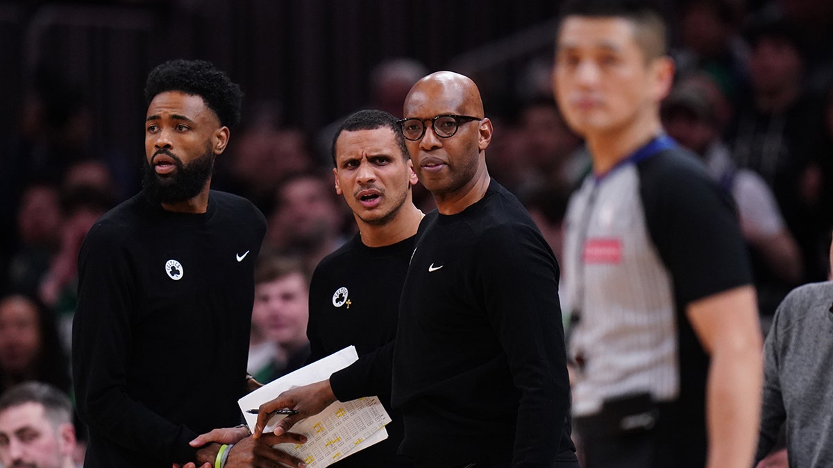 Celtics coach Joe Mazzulla quips that he wished ref a ‘Merry Christmas’ in irate postgame outburst