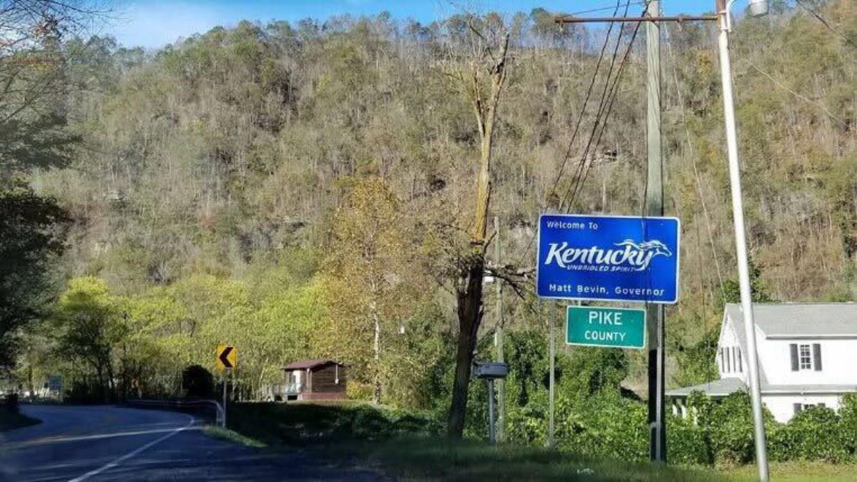 Sign on US-460 in Kentucky