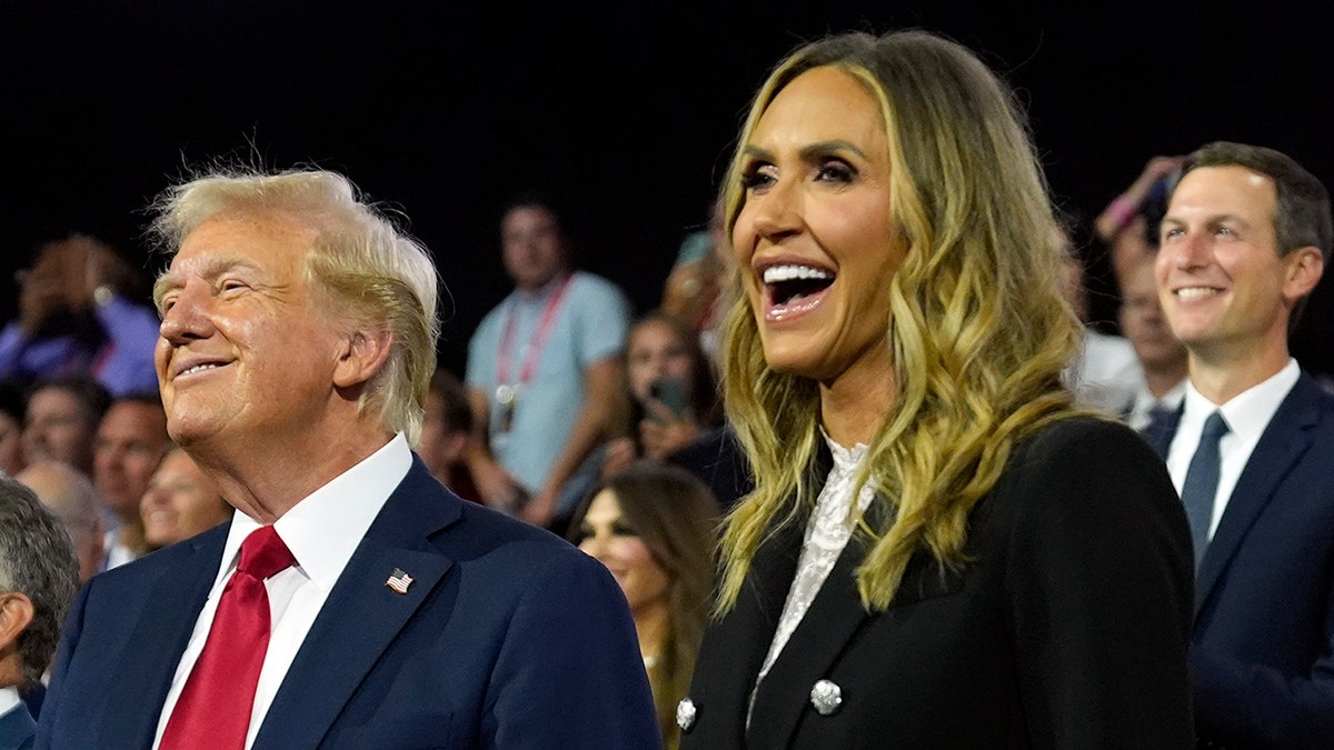 Lara Trump con Donald Trump