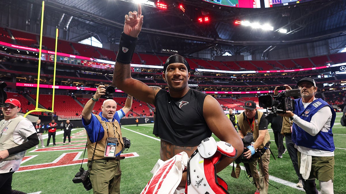 Michael Penix Jr. celebrates