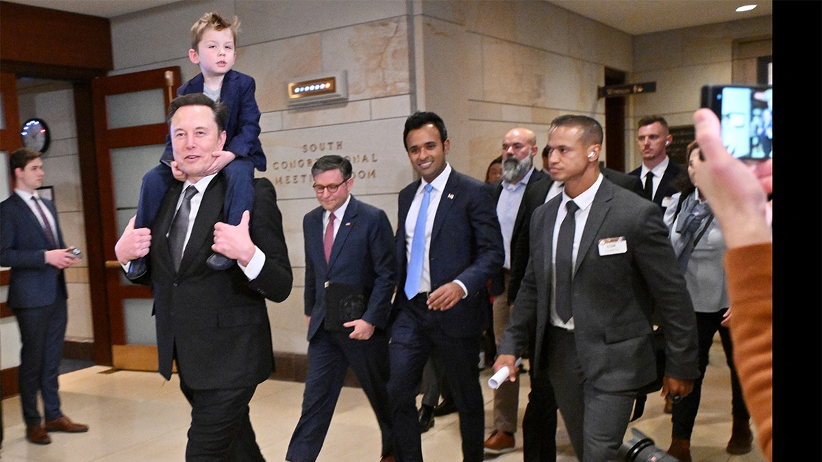 Elon Musk (left) and Vivek Ramaswamy (Center) was initially appointed by President Donald Trump to run his Ministry of Government, better known as Doge