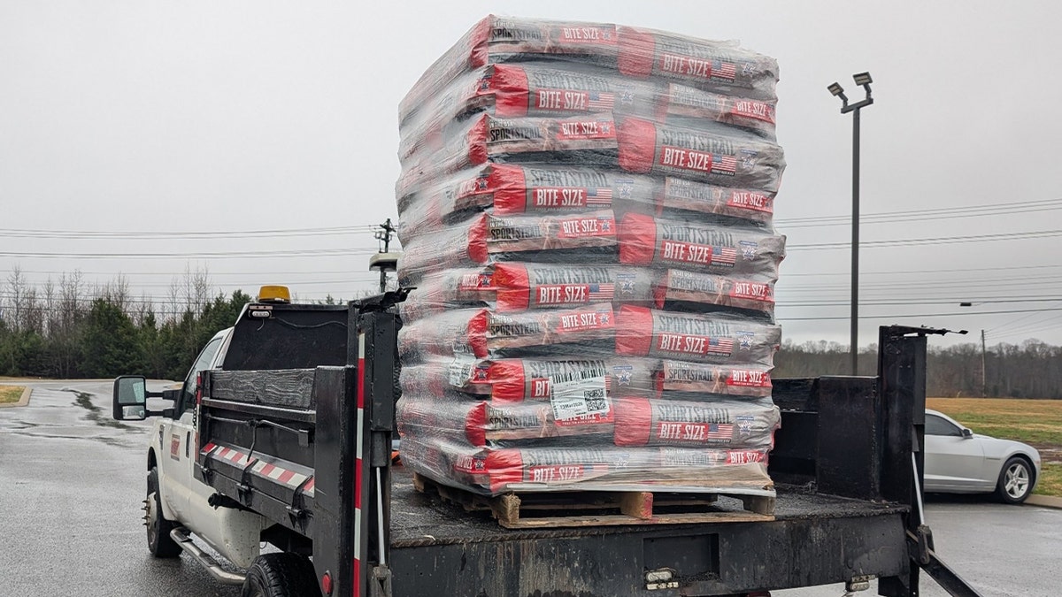 A Tennessee Department of Transportation crew member involved in the rescue also donated a pallet of dog food to the Dickson County Humane Society.