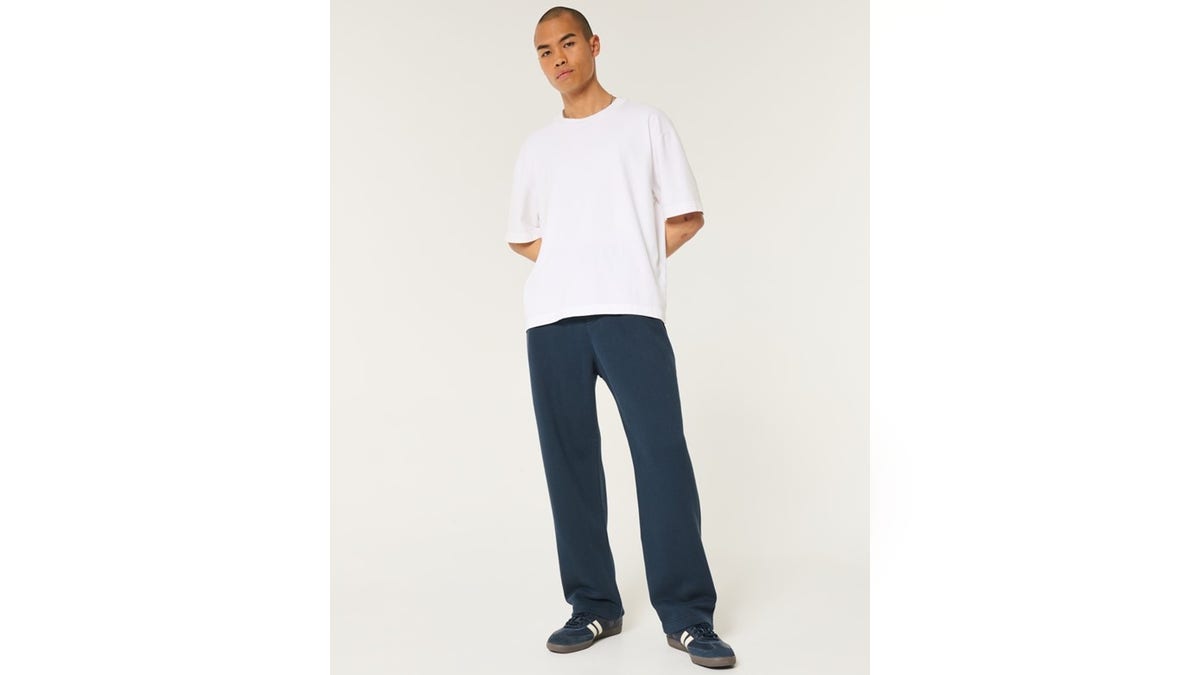 These sweatpants come in a variety of fun colors and patterns. 