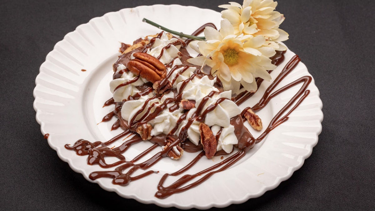 This is the Possum Pie plate that won Misti Stowers first place in the first round of the World Food Championships.