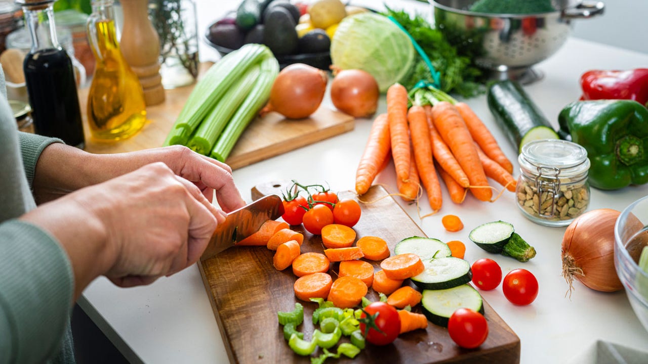 foxnews.com - Khloe Quill - Doctor warns many Americans eat 'food-like substances,' not real food