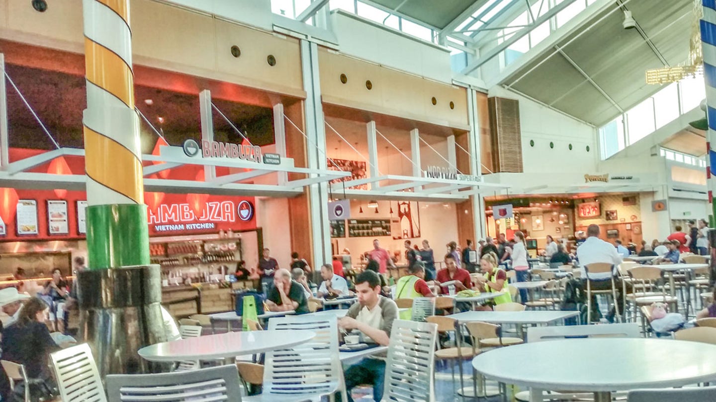 mall food court