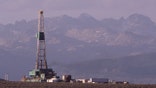 A natural gas drilling rig on federal land in the Powder River basin. (Photo by William F. Campbell/Getty Images)