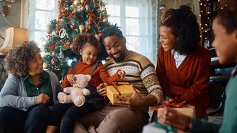 10 food gifts for the man in your family who's difficult to buy for this Christmas - Fox News