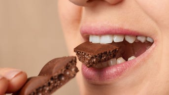 This amount of dark chocolate daily could reduce diabetes risk, study finds - Fox News