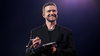 Justin Timberlake suffers mortifying wardrobe malfunction at Nashville concert - Fox News