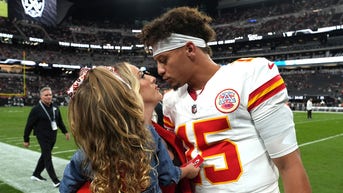 Brittany Mahomes shows off cowgirl look at Stagecoach after winning 'mom butt' battle - Fox News